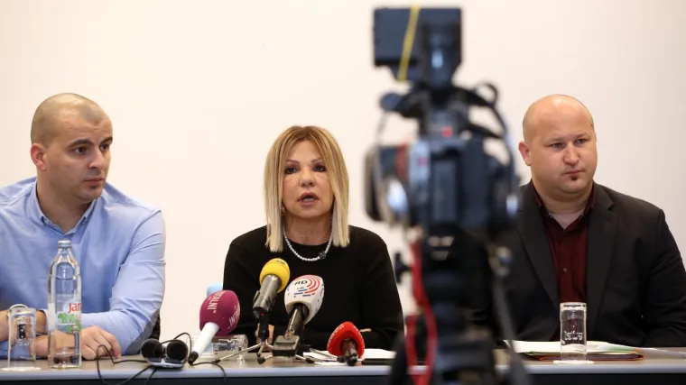 Hrvatski taksisti podnijeli kaznene prijave protiv ministra Butkovića i njegovih suradnika