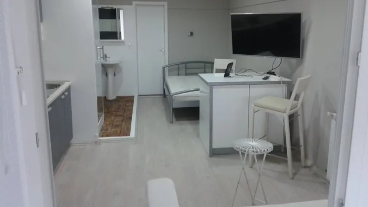 'Zatvorski ugođaj za 200 eura': urnebesan oglas za najam 'open space' studija u zagrebačkoj Dubravi