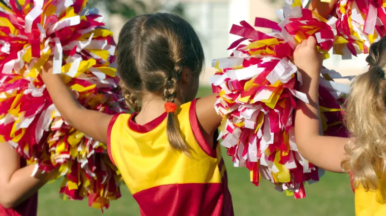 Dječak do&scaron;ao u &scaron;kolu odjeven kao navijačica jer misli da su 'cure nevjerojatne'