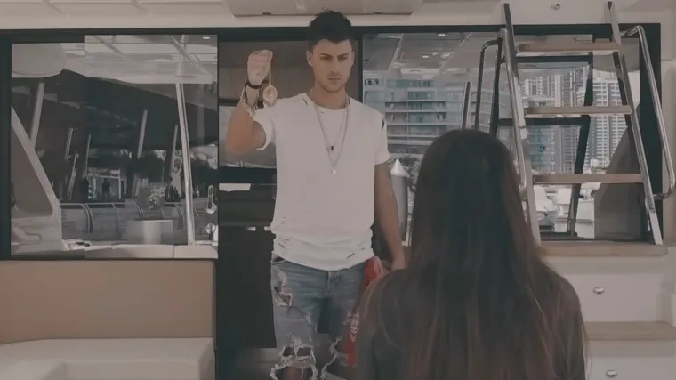 I novi stanar ima pjevačku karijeru, poslu&scaron;ajte na &scaron;to to zvuči