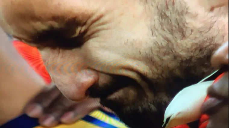 Buffon i Chiellini nisu mogli izdržati kada je krenula minuta šutnje za Astorija