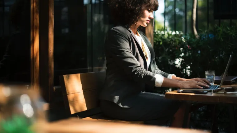Samo je &scaron;est posto zaposlenih žena među najbolje plaćenim zaposlenicima, &scaron;to je skoro duplo manje od mu&scaron;karaca
