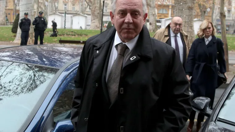 'Želim dokaz da je izostanak opravdan'