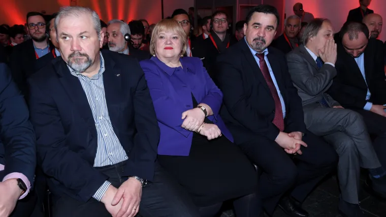 Hrelja SDP-ovcima: 'Probudite se! Sad ste samo lijepa uspavana ljepotica!'