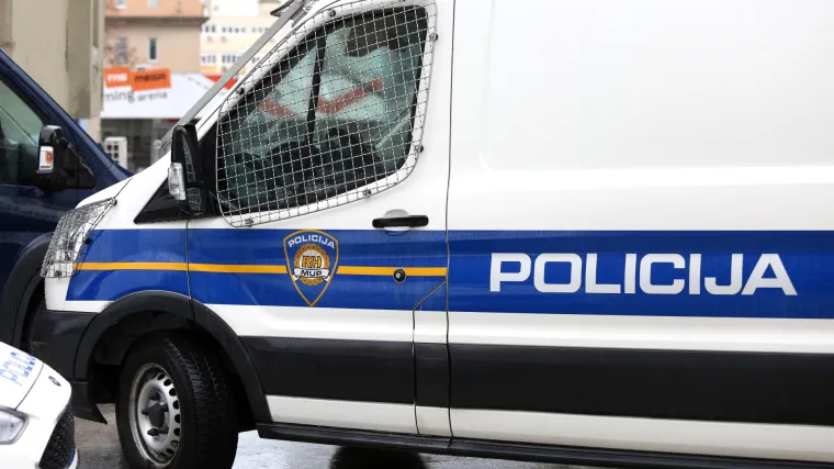 Velika policijska operacija: uhićena dvojica Rumunja koji su &scaron;vercali azilante iz Hrvatske