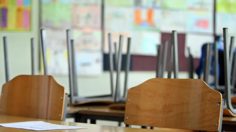 Srednjo&scaron;kolci će moći roditeljima zabraniti da vide njihove ocjene?