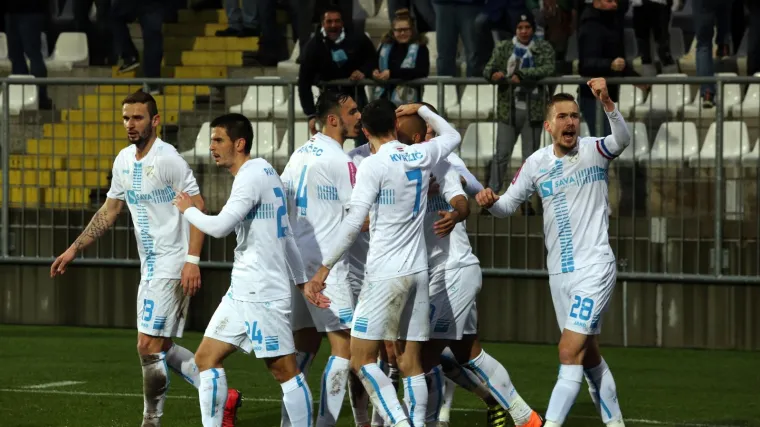 Pavičić i Heber zabili golove u razmaku od 60 sekundi, Acosty stavio točku na 'i'