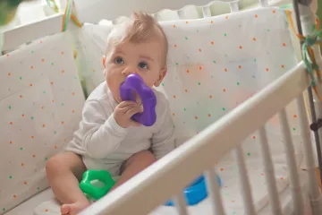 Mama upozorila o zastrašujućim nuspojavama gela za desni koji se daje djeci