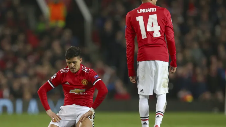 Sevilla izvela senzaciju na Old Traffordu i izbacila Manchester United iz LP: Džeko zabio za prolaz rimske 'vučice'