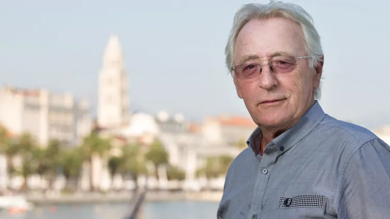 Oliver pobjeđuje u ratu s karcinomom: 'Osjećam se dobro, lipo jedem, drži me bokun pisme'