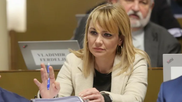 Preko lažnog profila Brune Esih pozvali na prosvjed protiv Istanbulske: 'Ne znam tko stoji iza toga'