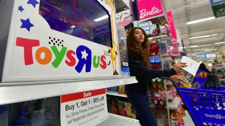 Zatvaraju sve trgovine, bez posla će ostati 33.000 radnika