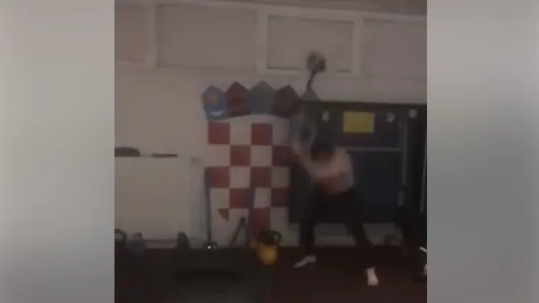 'Prebit ću tvoje bezobrazno dupe': Cro Cop snimkom treninga 'odgovorio' Nelsonu na provokacije