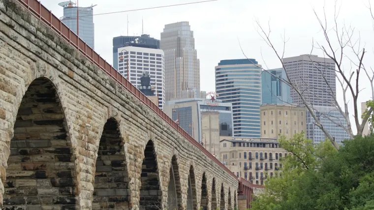 Opet strava u Americi: Dječak (9) hicima u leđa usmrtio stariju sestru, posvađali su se zbog videoigre