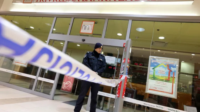 Ista poslovnica u Zagrebu ponovno na meti oružanih pljački: dvojica razbojnika pobjegli s novcem