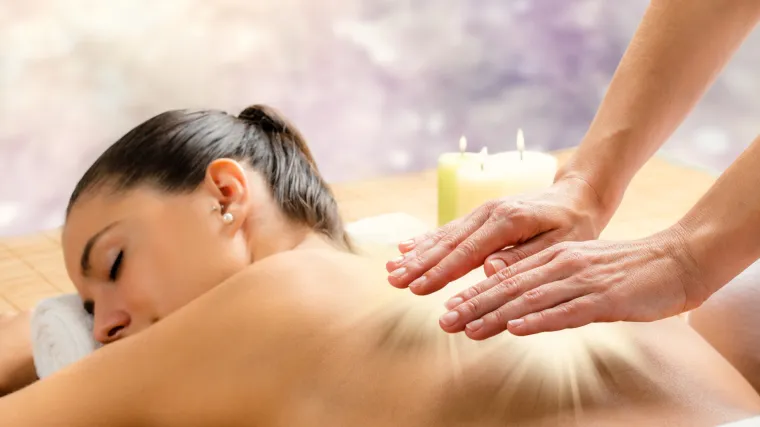 Reiki tretman: liječenje univerzalnom životnom energijom