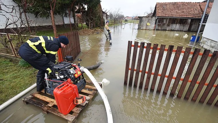 Karlovac obranjen od poplave, po prvim procjenama &scaron;teta je veća od pet milijuna kuna!