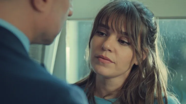 Faruk pred majkom brani Sureju dok je Murat zbog Bade sve ljubomorniji (Istanbulska nevjesta)