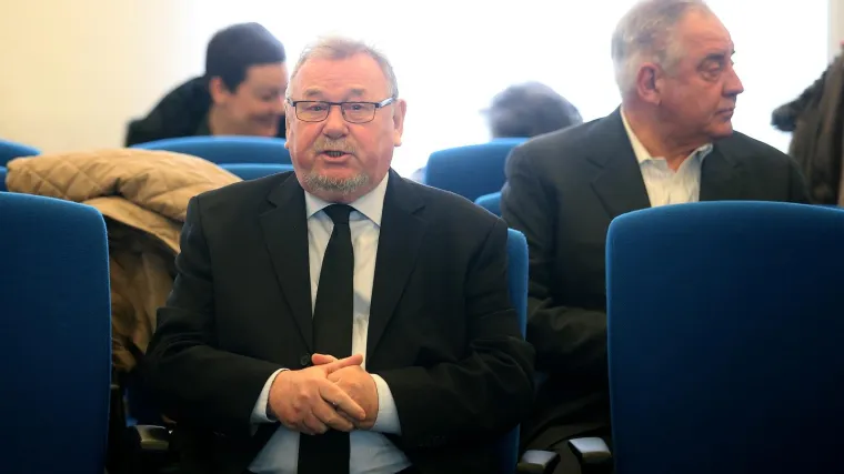 'Teretio je stranku da bi sa sebe skinuo bilo kakvu odgovornost'