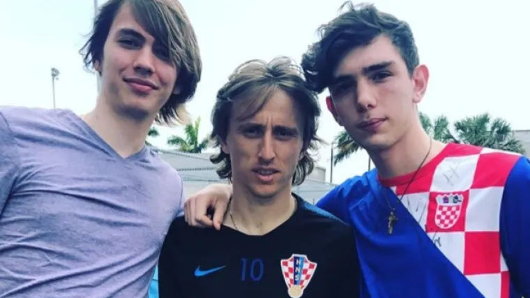 Hrvati iz cijele Amerike u prepoznatljivim bojama uz Modrića i dru&scaron;tvo