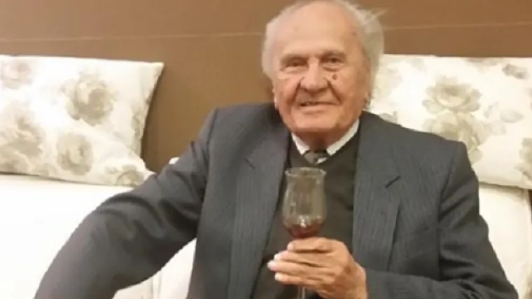 Joža Manolić napunio 98 godina, ovo je 15 najboljih fora na račun njegove dugovječnosti