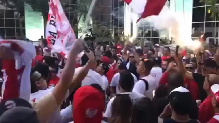 Raspjevani navijači već napravili pravu ludnicu prije utakmice s Vatrenima