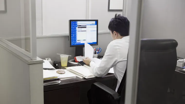 Bizarnom odlukom tjeraju ih s posla