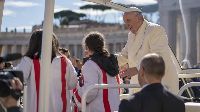 Mladi poručili Papi da žele Crkvu koja manje moralizira: 'Svetost je odvojena od svakodnevice'