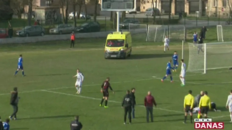 Nesretnom nogometa&scaron;u pukla srčana aorta? Unatoč iznimnim naporima liječnika spasa nije bilo