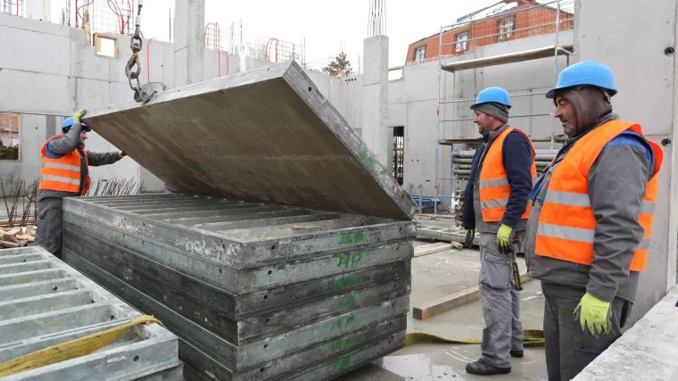 Gastarbajteri poslali rekordne iznose novca u Hrvatsku: obiteljima uplatili 15,75 milijardi kuna