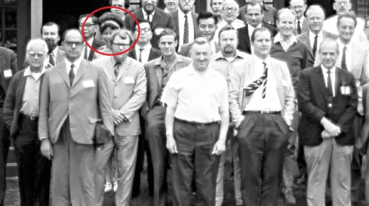 Bila je jedina žena na znanstvenoj konferenciji i jedina 'nije identificirana'. Nepravda je napokon ispravljena