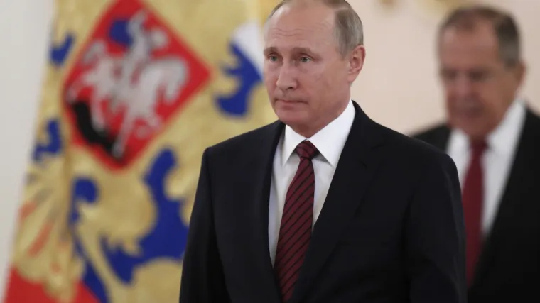 Putin odao počast poginulima u požaru u trgovačkom centru: 'Gubimo živote zbog nemara i aljkavosti!'