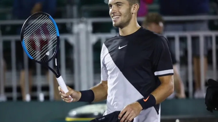 Ćorić nakon velike borbe sru&scaron;io Kanađanina i izborio četvrtfinale