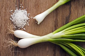 Mladi luk - blagodati okusa i nutritivnih vrijednosti