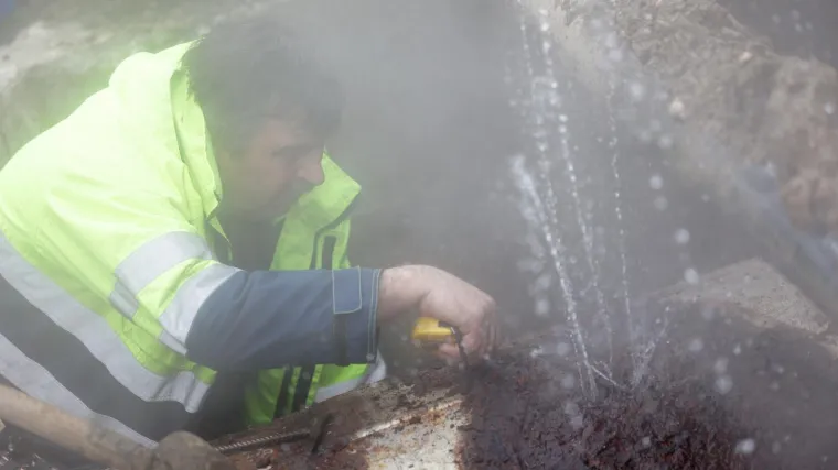 Zbog puknuća cjevovoda podsljemenska zona ostala bez vode: Bandić najavio obilazak