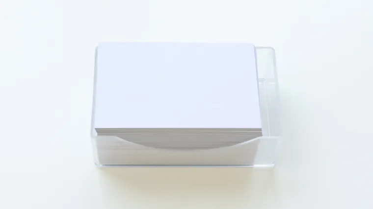 Kako skinuti žutilo s plastike koristeći različita sredstva