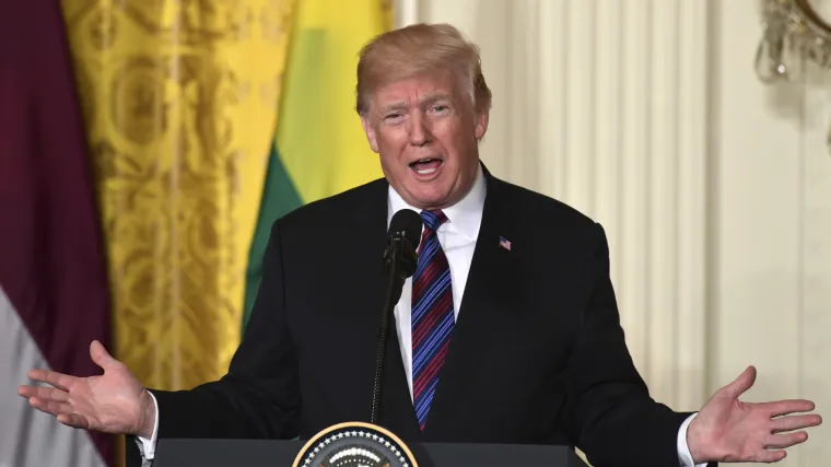 Washington Post: 'Trump pod istragom, ali bez optužnice'