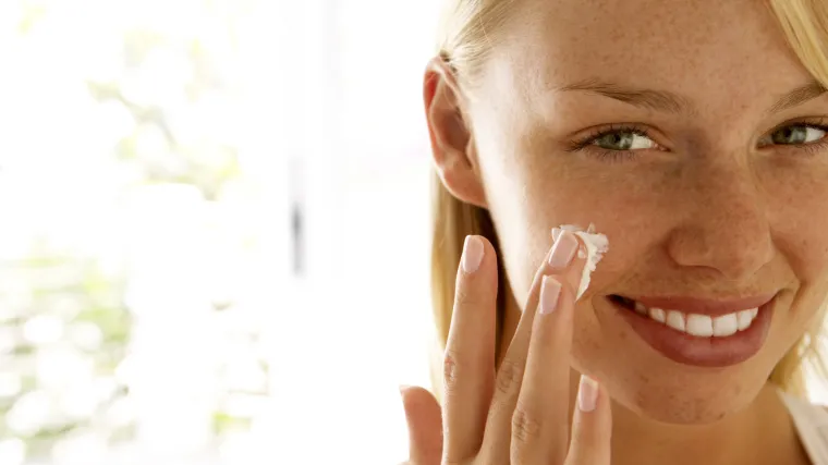 Dermatologinja otkriva kako najjednostavnije i najjeftinije izbrisati bore