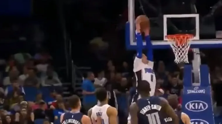 Brutalno zakucavao, blokirao i jednim potezom razoružao suparnike