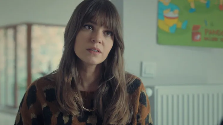 Nakon svađe s Farukom Sureja odlazi iz konaka (Istanbulska nevjesta)