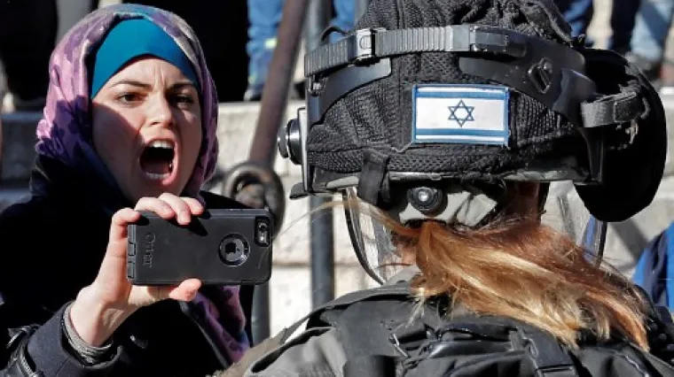 Ubijen jedan, ranjeno 40 prosvjednika