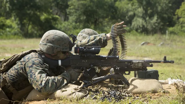 &Scaron;to se to događa? Razjareni Trump poslao vojsku i helikoptere na granicu s Meksikom
