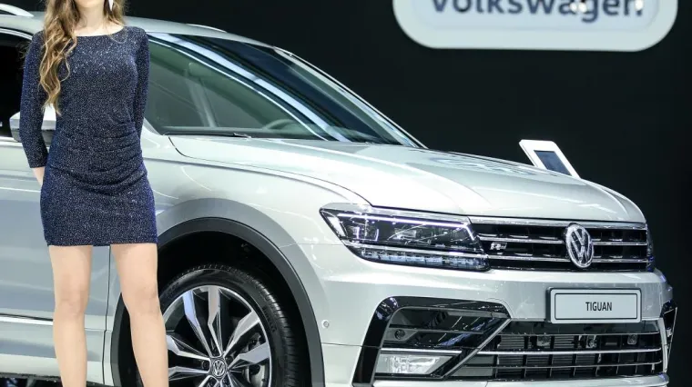 ZAGREB AUTO SHOW OTVORIO SVOJA VRATA: Ovdje pogledajte divote koje su izložene za Zagrebačkom velesajmu