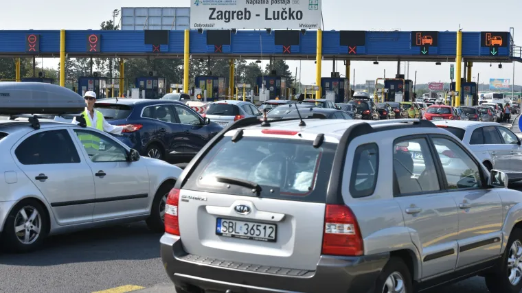 Ministarstvo razmatra ponude: cestarinu uskoro plaćamo bez zaustavljanja ili putem satelita