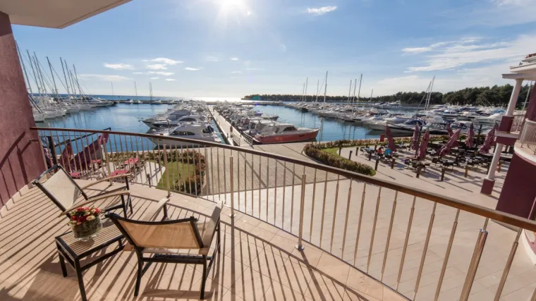 Savr&scaron;en bijeg od svakodnevnice &ndash; Marina i Hotel Nautica