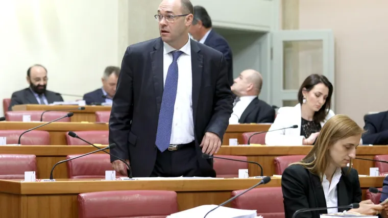 'Nemojte tražiti od mene da ne slijedim svoju savjest. Samo tako mogu biti slobodan čovjek'