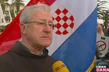 Splitski fratar s rive histerično poručio: 'Zbog konvencije ćemo postati robovi žena, one će biti iznad sudova i države!'