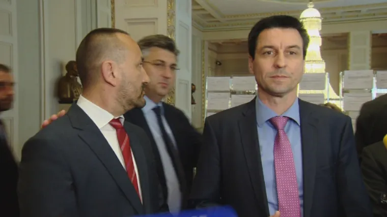 Dok su se oni hvalili novim početkom, Plenković ih sredio u tri riječi