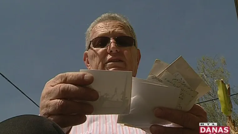 Dvojica Sirijaca preko televizije gledali kako im se domovina raspada: evo kako komentiraju stanje u Siriji