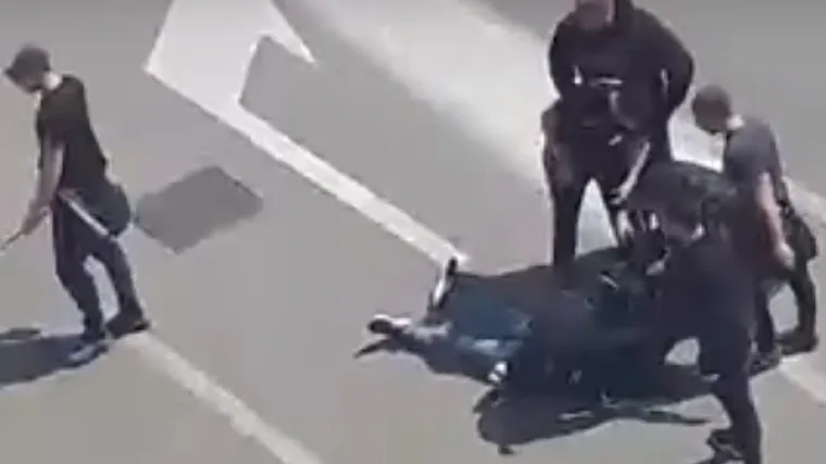 'Zadrani su &scaron;ipkama i bokserima napali obične građane, mi smo ih branili'